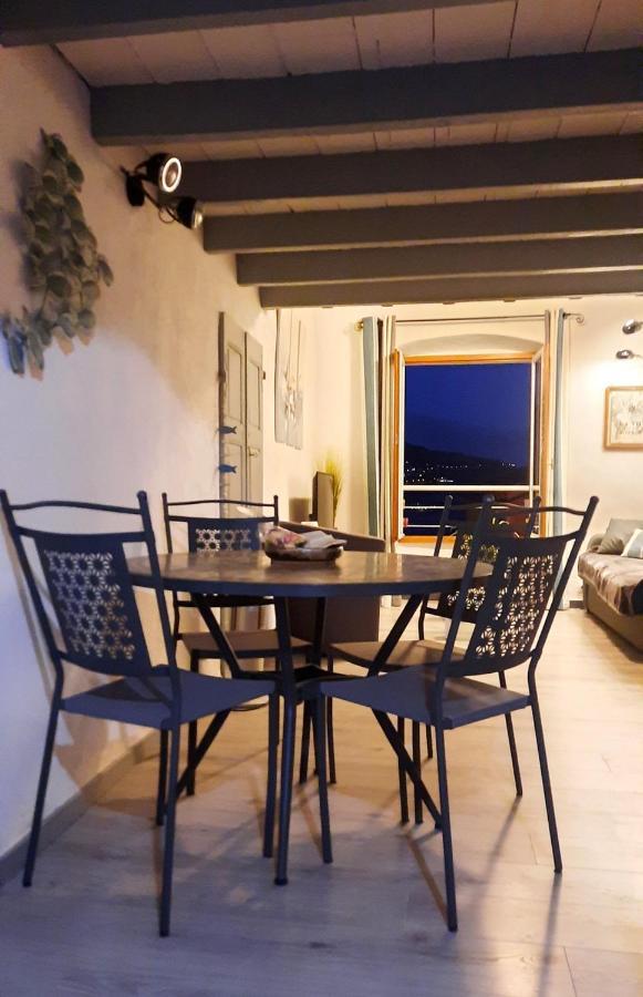 Menton, Centre Historique, Vue Mer 외부 사진
